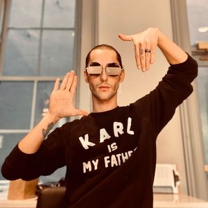 Meet your Posher, S. t